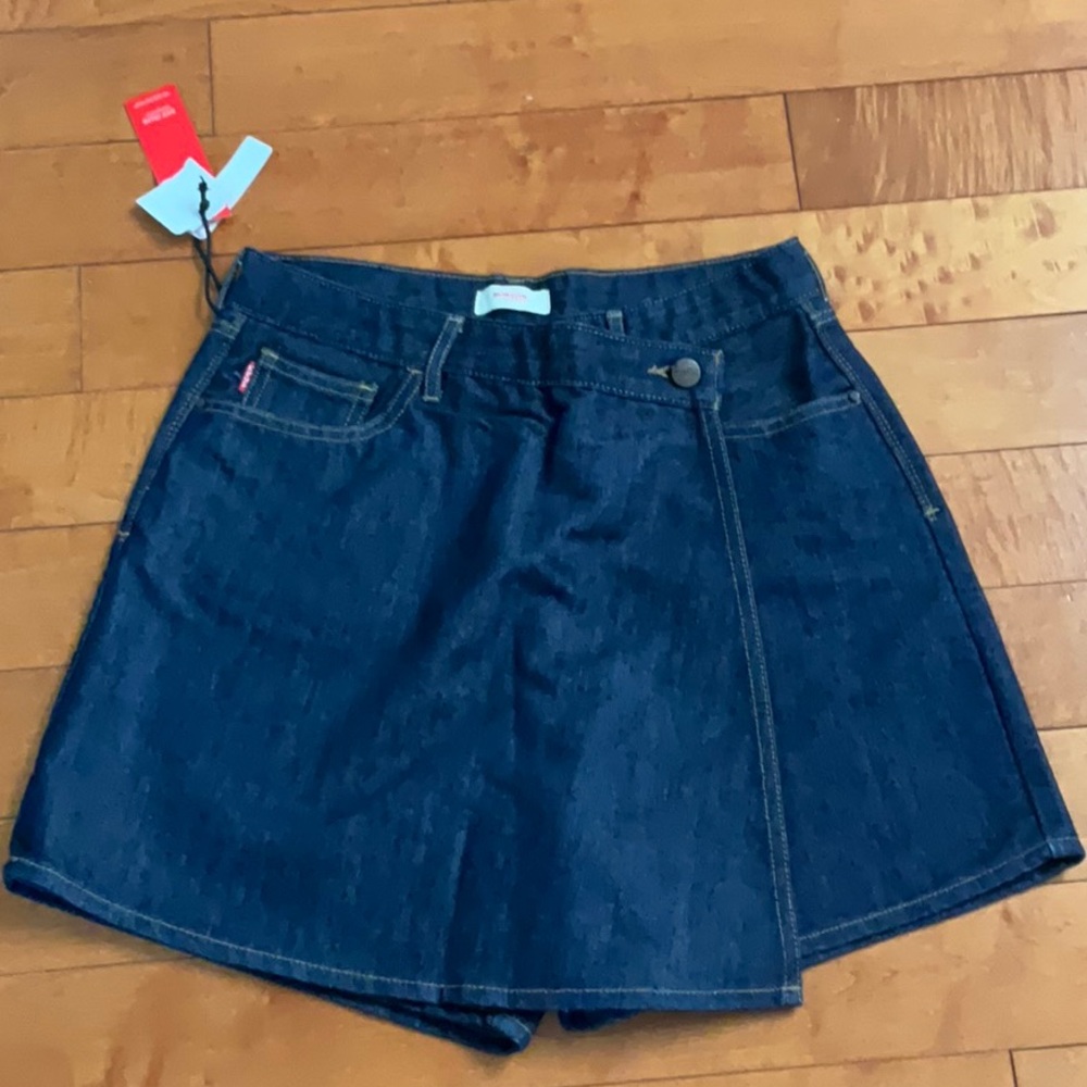 Skort